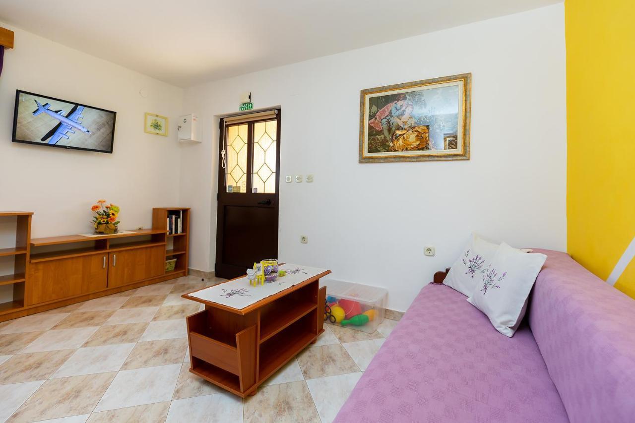 Apartments Alice Green Oasis - โปเรช ภายนอก รูปภาพ